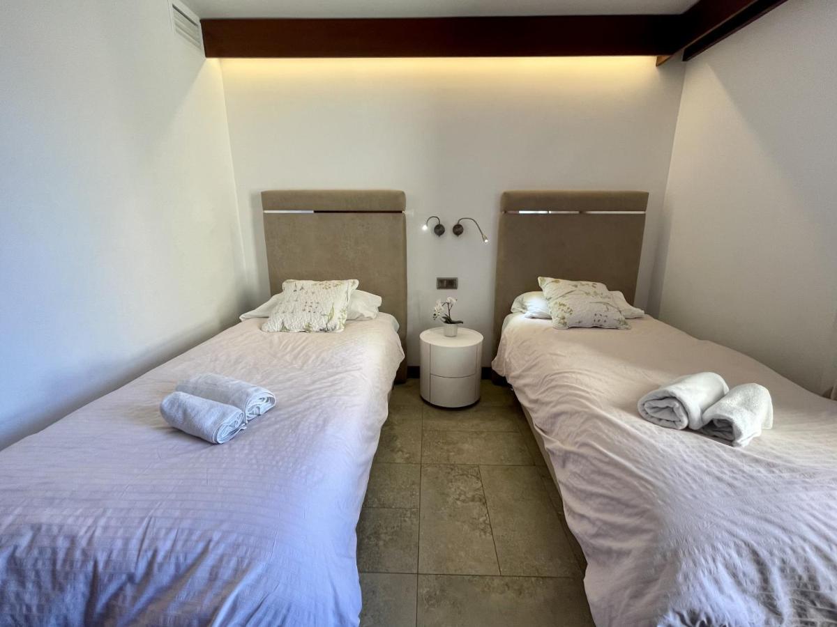 Exclusive Beachfront Apartment Torremolinos - Pool - Paddle - Tenis - Wifi - Central Aircon Exteriér fotografie